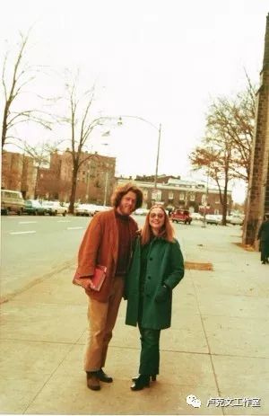 美国政坛大戏:爱泼斯坦必须死