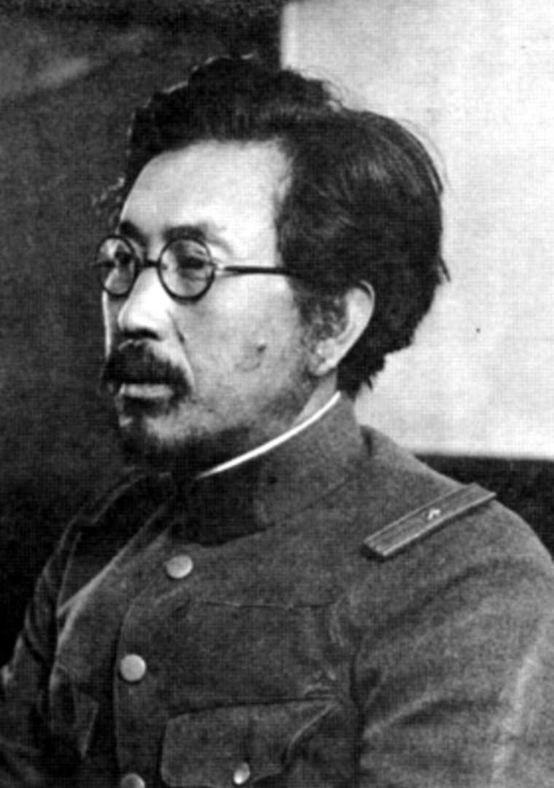 为了遏制共产主义，中情局是怎样魔幻洗脑的？