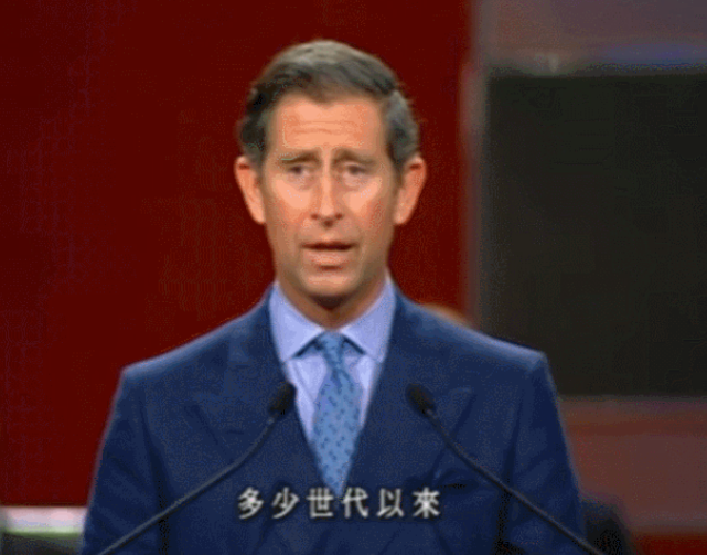 哼一万遍《我和我的祖国》，不如去看它一遍