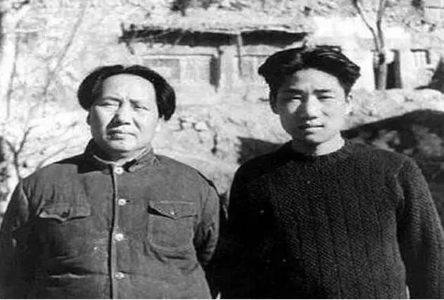 毛岸英蛋炒饭，列宁是蘑菇，美国颜色革命套路！