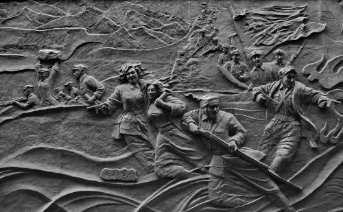 澄清玉宇：向英雄的老前辈致敬!