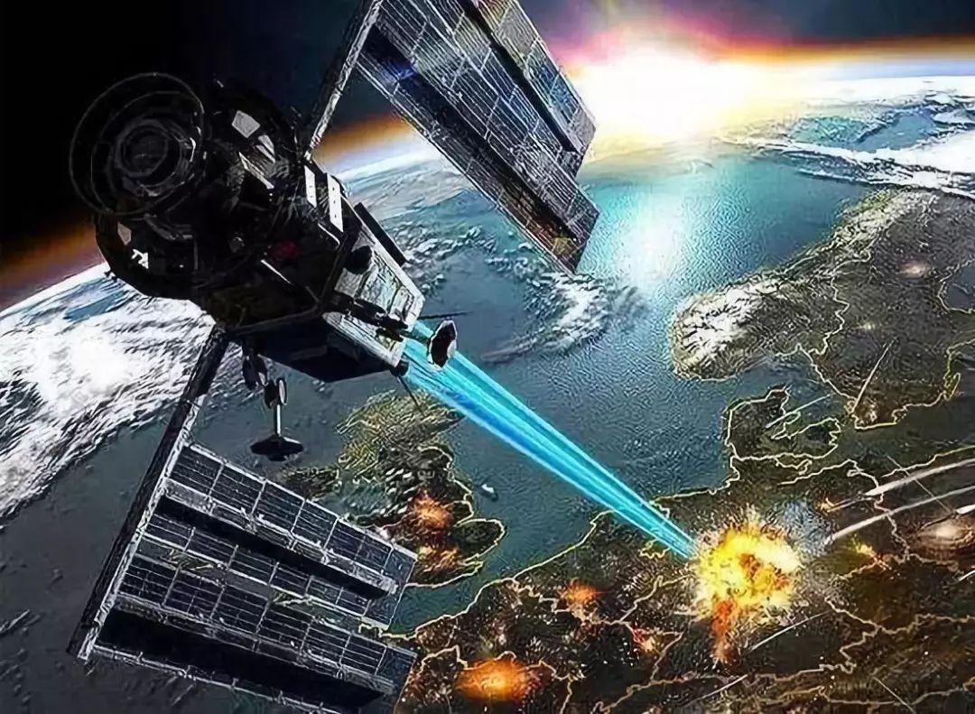 环绕地球780天，美军X-37B在中国上空窥探到什么？