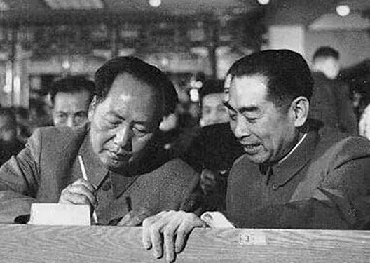 周恩来心目中的毛泽东